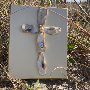 Oyster cross